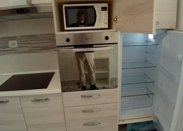 דירה Station בארי